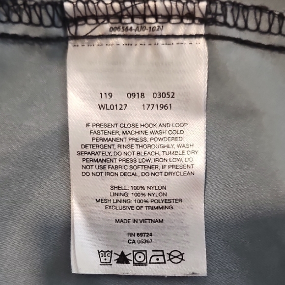 Columbia Womens Size MD Very Lightweight Jacket - Picture 11 of 12